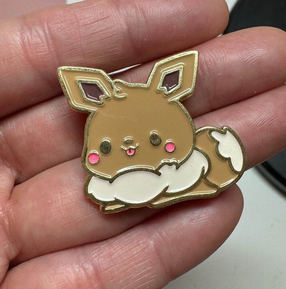 Eevee Classic Pokemon Pikachu Enamel Pins - 16-2